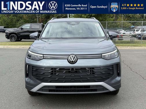 2025 Volkswagen Tiguan 2.0T SE 4MOTION