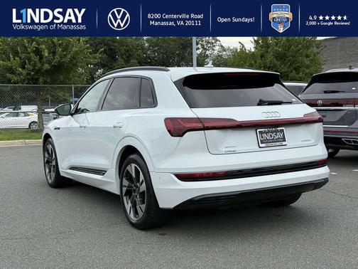 2022 Audi e-tron Premium