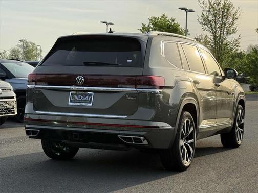 2025 Volkswagen Atlas 2.0T SEL Premium R-Line 4MOTION