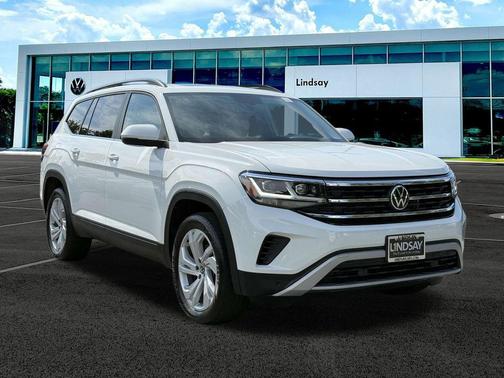2023 Volkswagen Atlas 2.0T SE w/Technology 4MOTION
