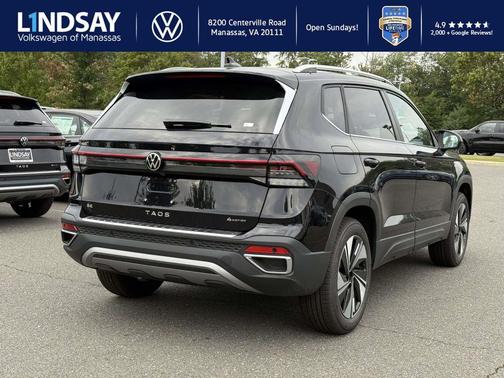 2025 Volkswagen Taos 1.5T SE