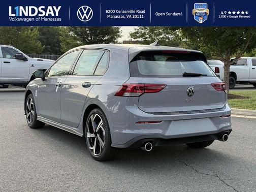 2025 Volkswagen Golf GTI 2.0T SE DSG