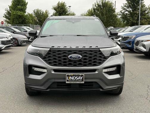 2022 Ford Explorer ST-Line