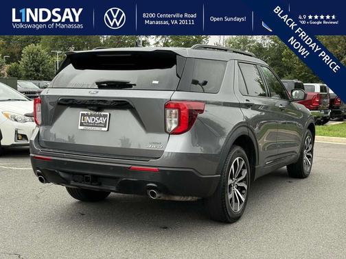 2022 Ford Explorer ST-Line