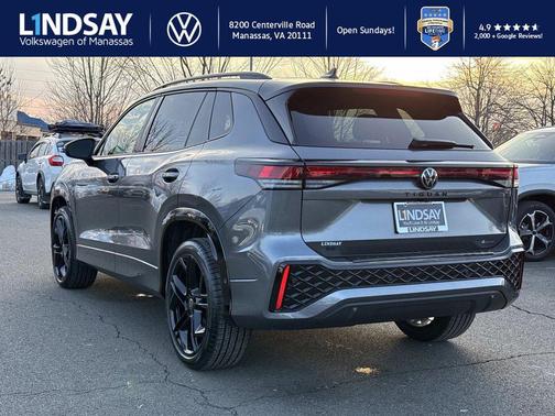 2025 Volkswagen Tiguan 2.0T SE R-Line Black 4MOTION