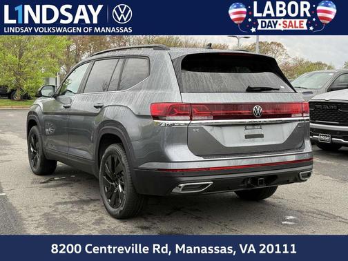 2025 Volkswagen Atlas 2.0T SE w/Technology 4MOTION
