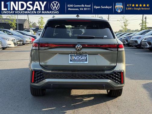 2025 Volkswagen Tiguan 2.0T SE R-Line Black 4MOTION