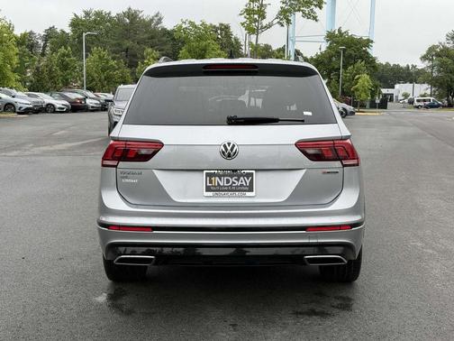 2019 Volkswagen Tiguan 2.0T SEL R-Line 4MOTION
