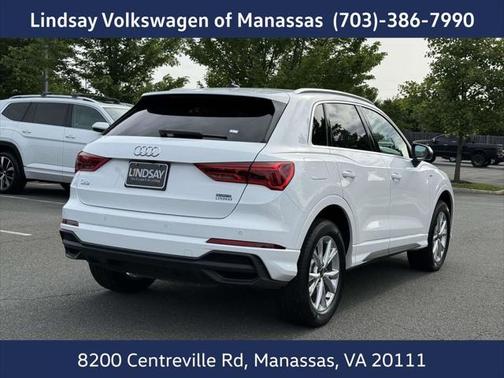 2024 Audi Q3 45 S line Premium Plus
