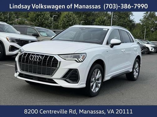 2024 Audi Q3 45 S line Premium Plus