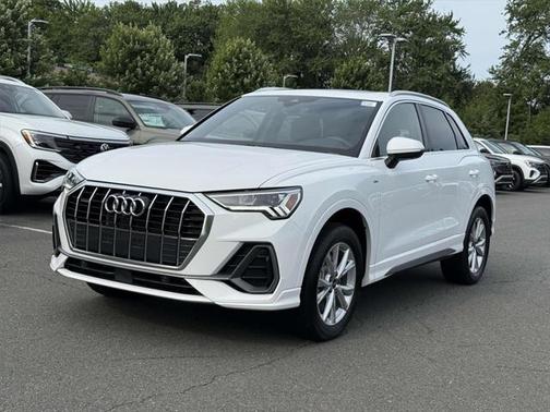2024 Audi Q3 45 S line Premium Plus