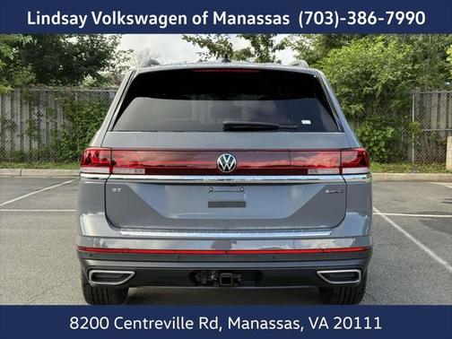 2025 Volkswagen Atlas 2.0T SE w/Technology 4MOTION
