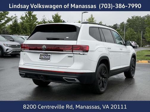2024 Volkswagen Atlas 2.0T SE w/Technology 4MOTION