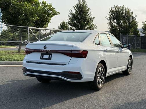2025 Volkswagen Jetta 1.5T S