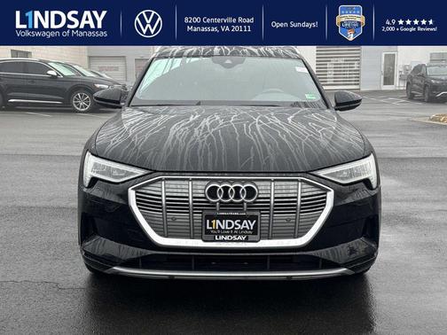 2022 Audi e-tron Premium