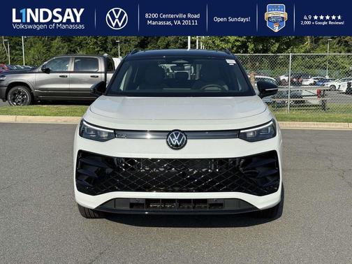 2025 Volkswagen Tiguan 2.0T SE R-Line Black 4MOTION