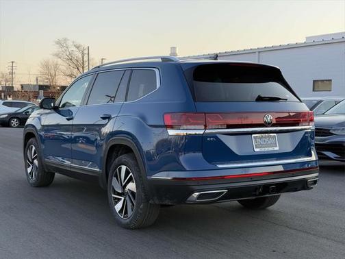 2025 Volkswagen Atlas 2.0T SEL