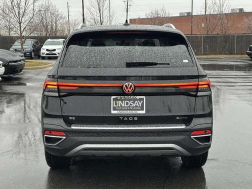 2025 Volkswagen Taos 1.5T SE