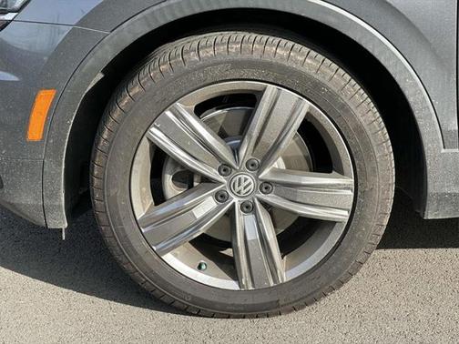 2018 Volkswagen Tiguan 2.0T SEL