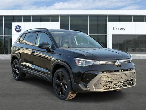 2025 Volkswagen Taos 1.5T SE Black