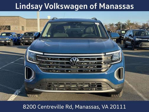 2025 Volkswagen Atlas 2.0T SE w/Technology 4MOTION