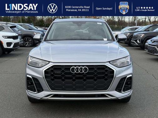 2023 Audi Q5 45 S line Premium