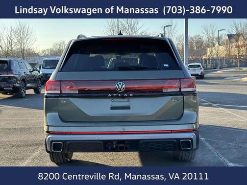 2025 Volkswagen Atlas 2.0T Peak Edition