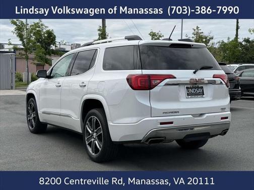 2017 GMC Acadia Denali