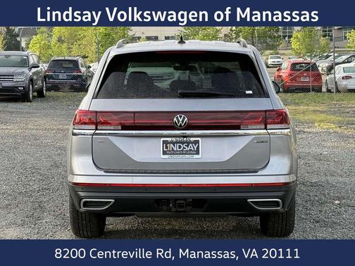 2025 Volkswagen Atlas 2.0T SE w/Technology 4MOTION