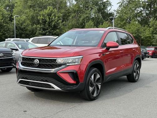 2024 Volkswagen Taos 1.5T SE