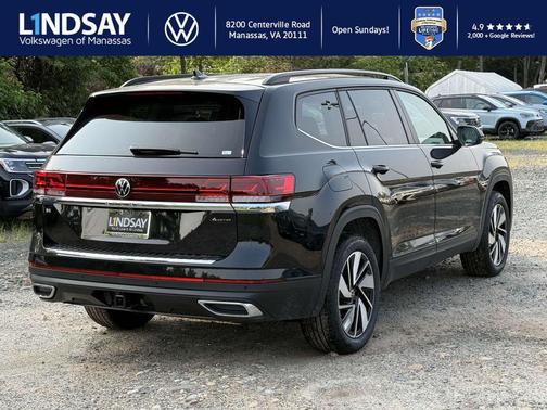 2025 Volkswagen Atlas 2.0T SE w/Technology 4MOTION