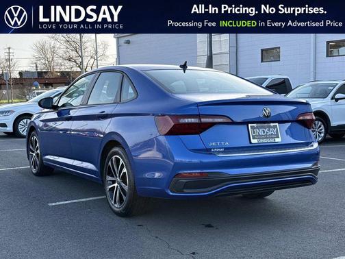 Rising Blue Metallic 2023 Volkswagen Jetta 1.5T Sport
