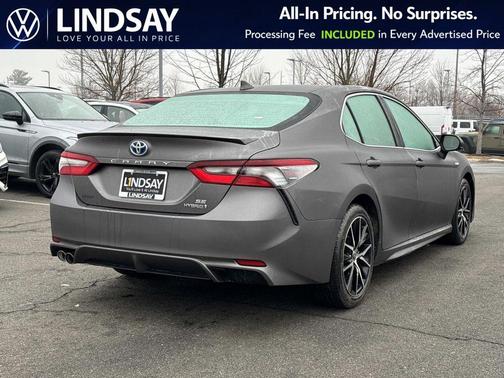 Predawn Gray Mica 2021 Toyota Camry SE