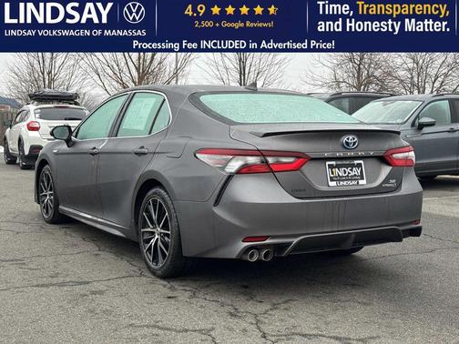 Predawn Gray Mica 2021 Toyota Camry SE