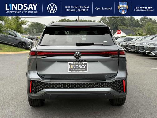 2025 Volkswagen Tiguan 2.0T SE R-Line Black 4MOTION