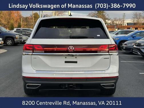2025 Volkswagen Atlas 2.0T SE w/Technology 4MOTION