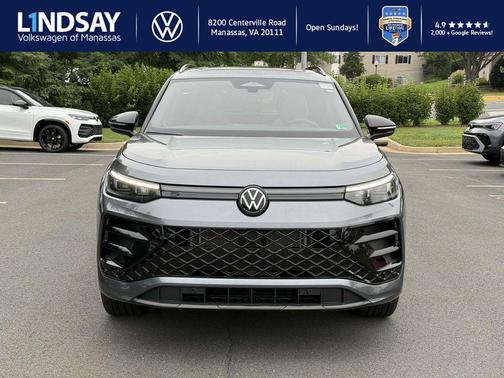 2025 Volkswagen Tiguan 2.0T SE R-Line Black 4MOTION