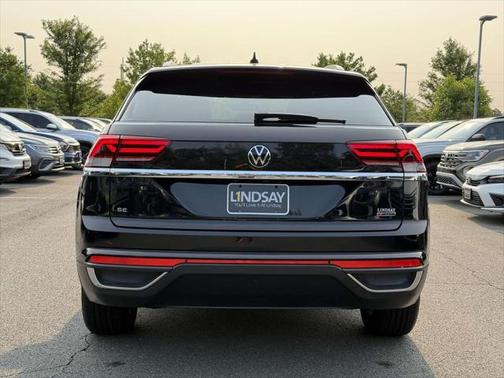 2022 Volkswagen Atlas Cross Sport 2.0T SE