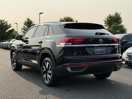 2022 Volkswagen Atlas Cross Sport 2.0T SE