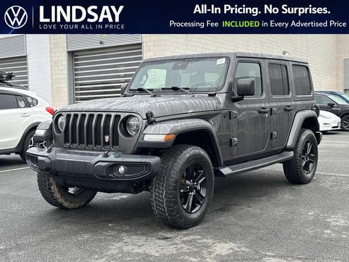 Granite Crystal Metallic Clearcoat 2020 Jeep Wrangler Unlimited Sahara