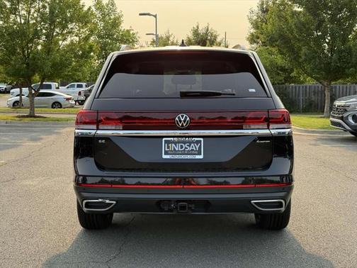 2025 Volkswagen Atlas 2.0T SE w/Technology 4MOTION