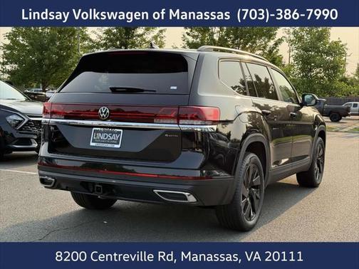 2025 Volkswagen Atlas 2.0T SE w/Technology 4MOTION