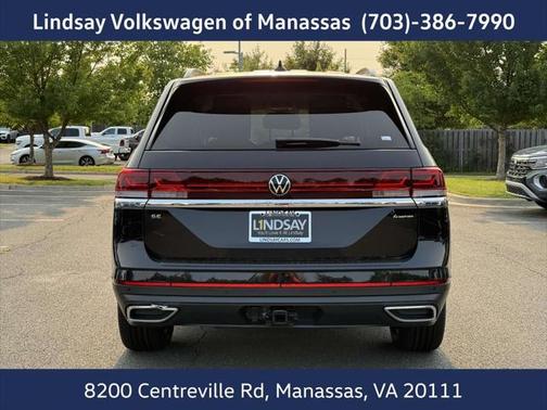 2025 Volkswagen Atlas 2.0T SE w/Technology 4MOTION