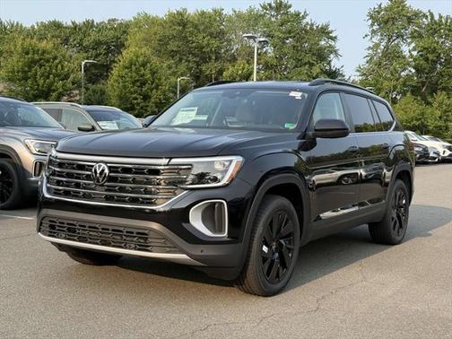 2025 Volkswagen Atlas 2.0T SE w/Technology 4MOTION