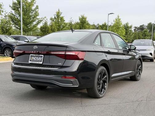 2025 Volkswagen Jetta 1.5T SE