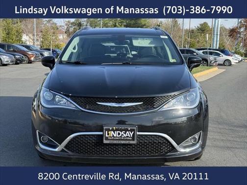 2018 Chrysler Pacifica Touring-L