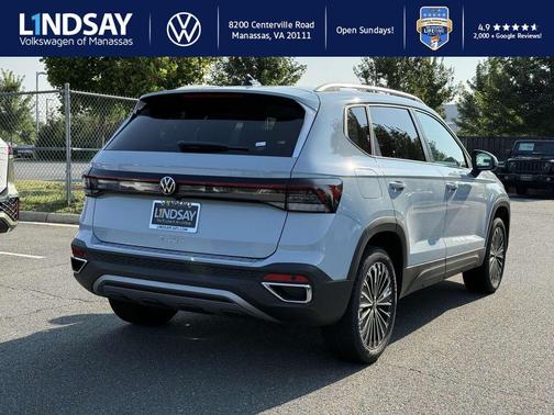 2025 Volkswagen Taos 1.5T SE