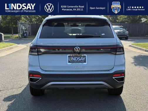 2025 Volkswagen Taos 1.5T SE