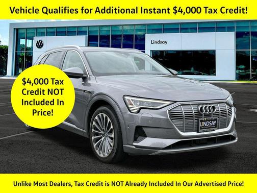 2019 Audi e-tron Premium Plus