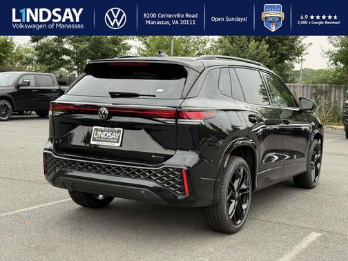 2025 Volkswagen Tiguan 2.0T SE R-Line Black 4MOTION